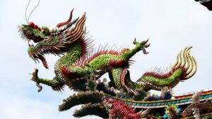 A Chinese dragon roof decoration