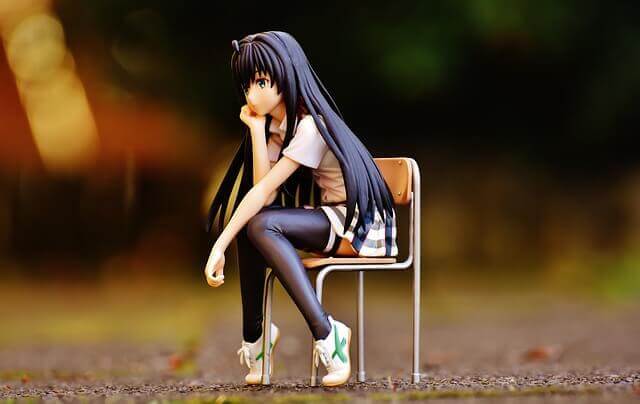 an otaku figurine, top 10 otaku things